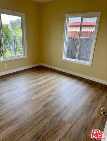 3533 E 8th Street, Los Angeles, CA 90023