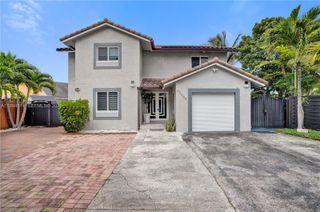 15463 SW 57th St, Miami, FL 33193