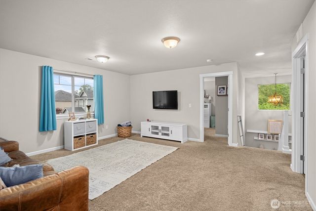 10177 33rd Place NE, Lake Stevens, WA 98258