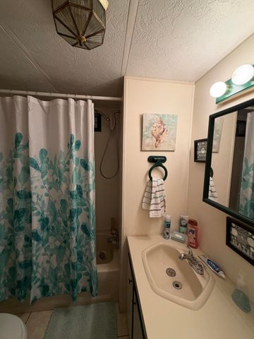 6494 SE 56th Lane, Okeechobee, FL 34974