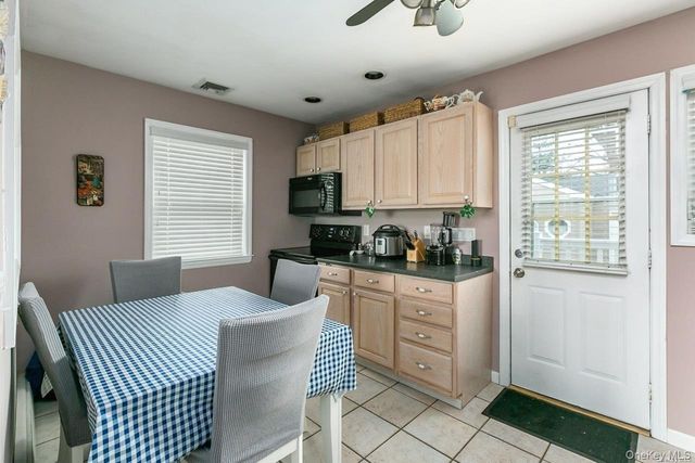 250 N Rutherford Avenue, Massapequa, NY 11758