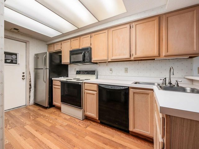 3782 Falls Circle Drive, 25, Hilliard, OH 43026