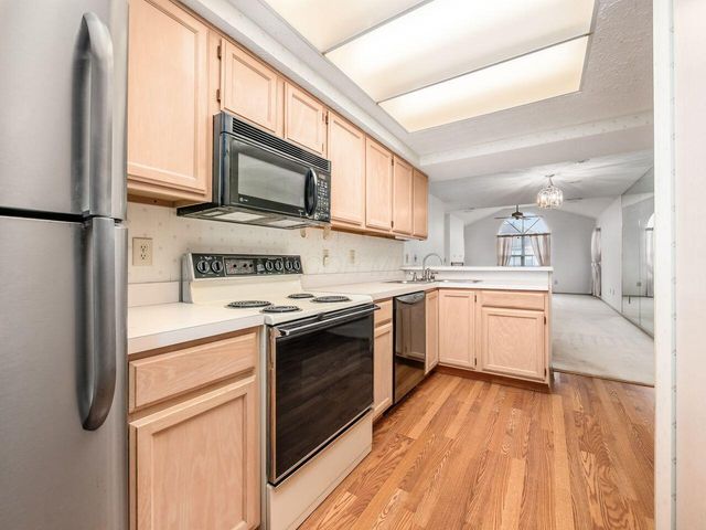 3782 Falls Circle Drive, 25, Hilliard, OH 43026