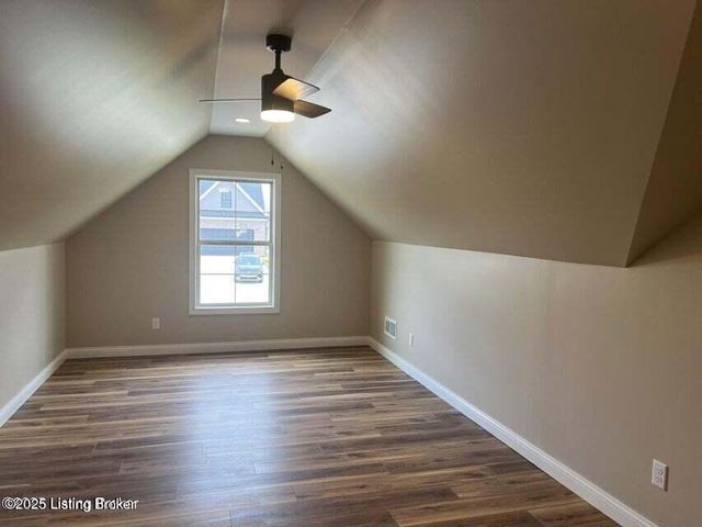 215 Open Meadow Dr, Bardstown, KY 40004