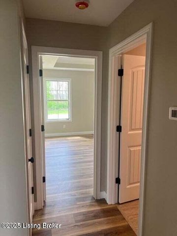 215 Open Meadow Dr, Bardstown, KY 40004