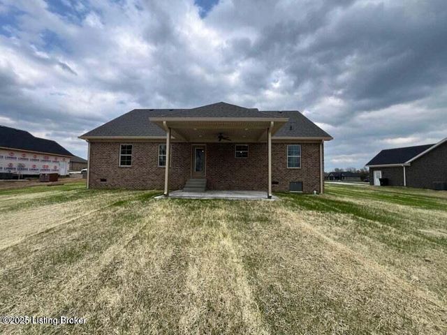 215 Open Meadow Dr, Bardstown, KY 40004