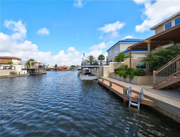 13809 Jolly Roger St, Corpus Christi, TX 78418