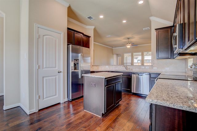 217 Baldwin Drive, Fate, TX 75189