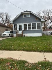 1123 Front Street, Aurora, IL 60505
