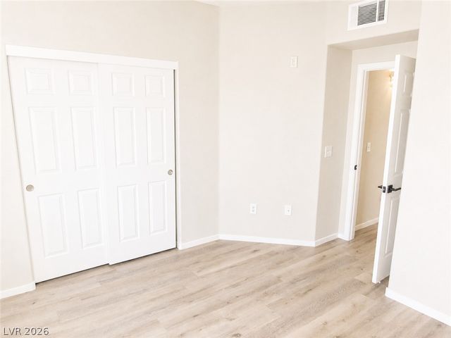 7115 South Durango Drive 304, Las Vegas, NV 89113