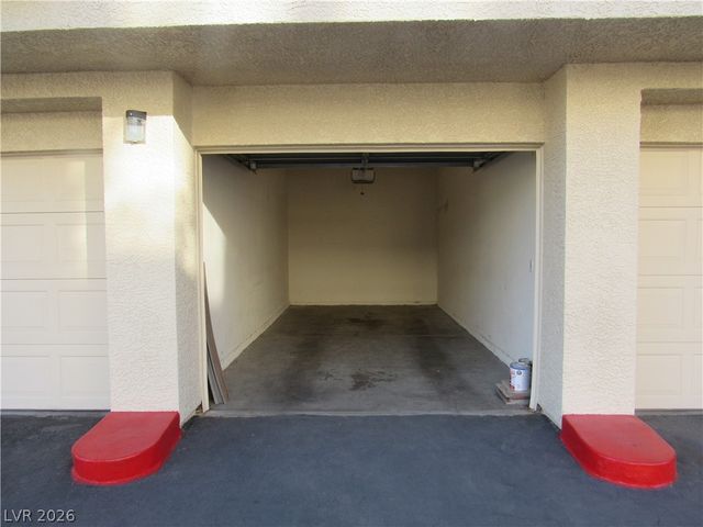 7115 South Durango Drive 304, Las Vegas, NV 89113