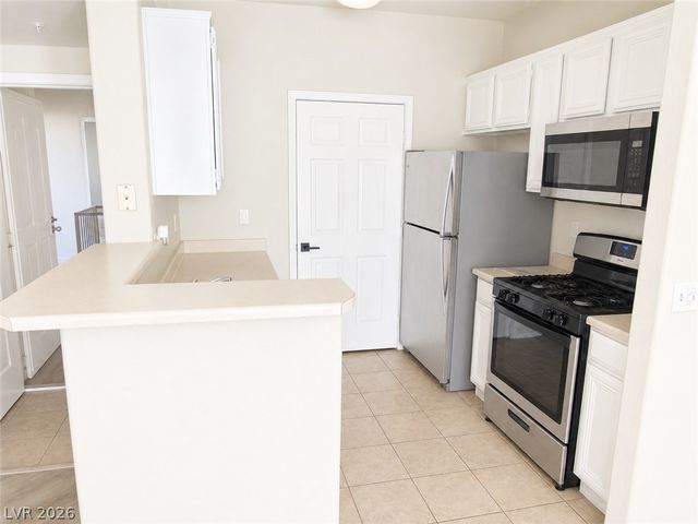 7115 South Durango Drive 304, Las Vegas, NV 89113