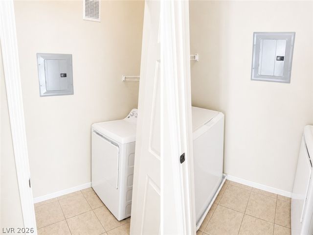 7115 South Durango Drive 304, Las Vegas, NV 89113