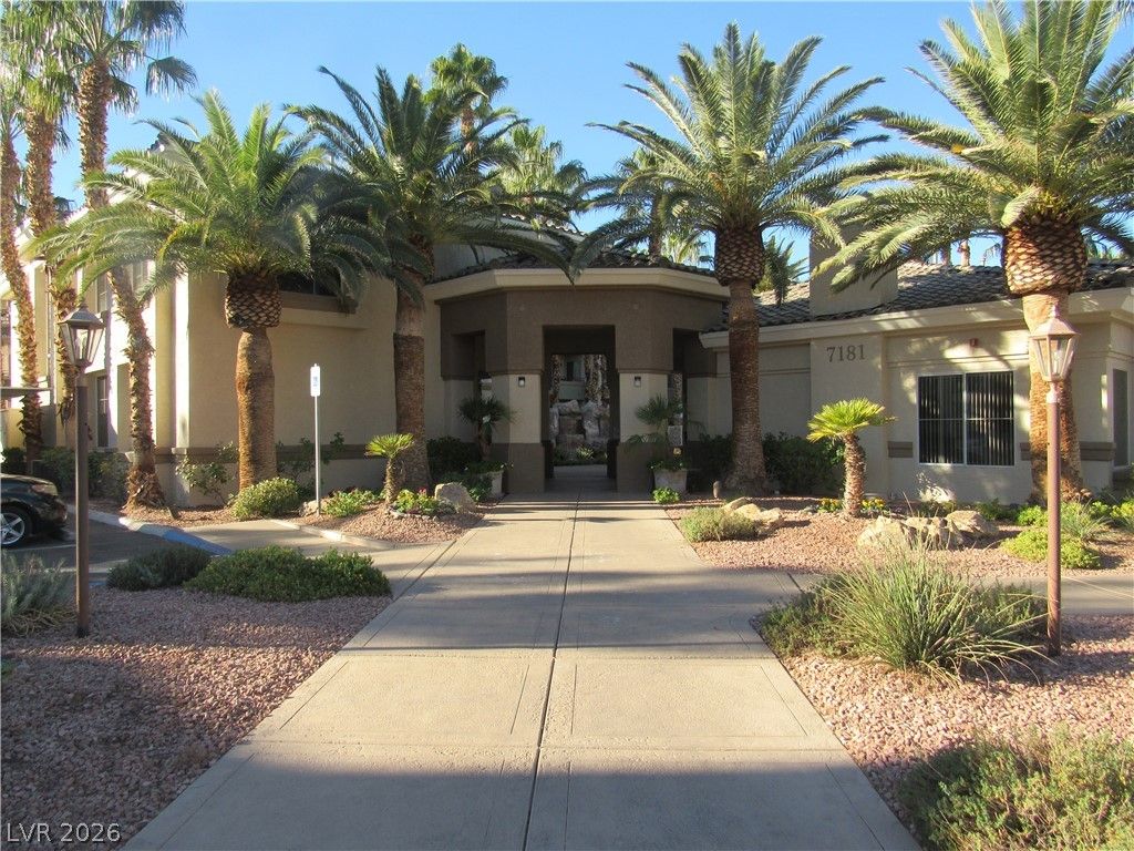 7115 South Durango Drive 304, Las Vegas, NV 89113