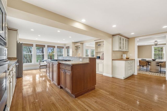 303 Upland Ave, Newton, MA 02461