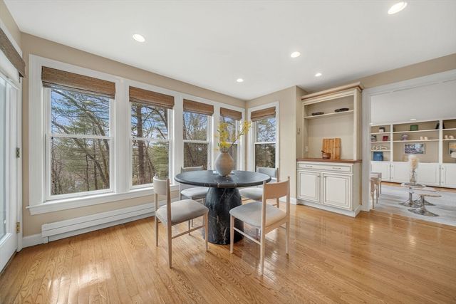 303 Upland Ave, Newton, MA 02461