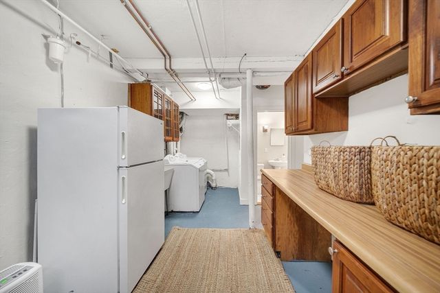 303 Upland Ave, Newton, MA 02461