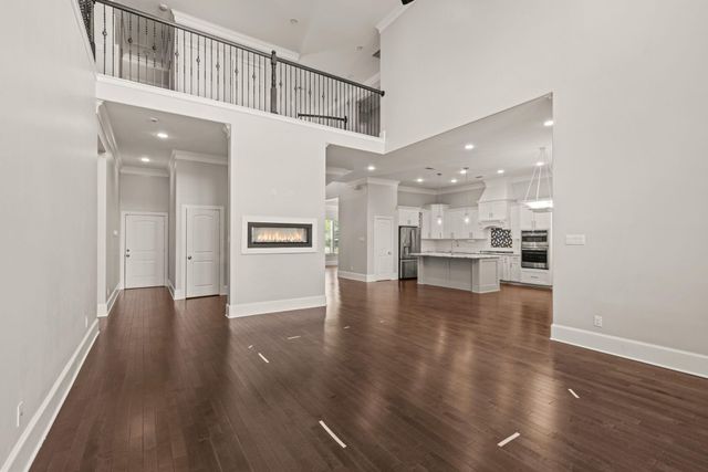 8550 Ridgepoint Drive, Houston, TX 77055