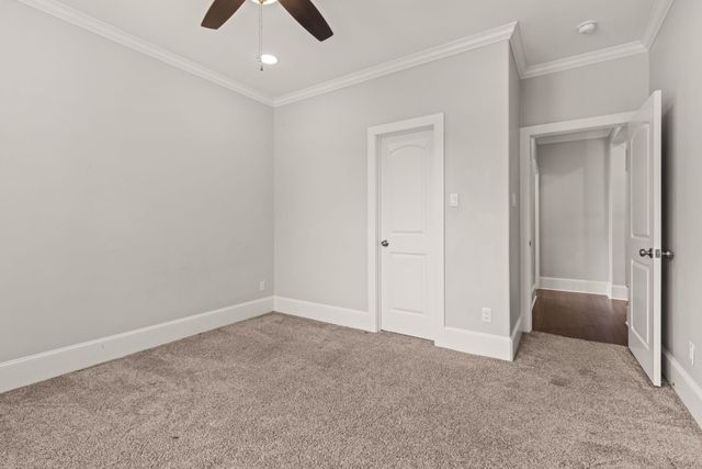 8550 Ridgepoint Drive, Houston, TX 77055