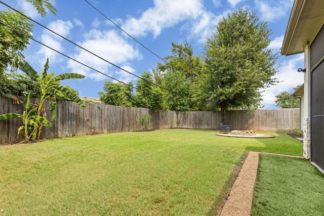 8550 Ridgepoint Drive, Houston, TX 77055