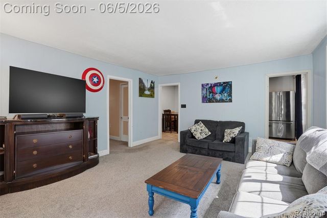 7085 Colony Drive, West Bloomfield, MI 48323