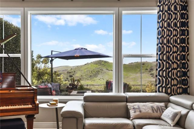 29 Ventada Street, Rancho Mission Viejo, CA 92694