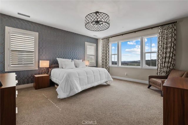 29 Ventada Street, Rancho Mission Viejo, CA 92694