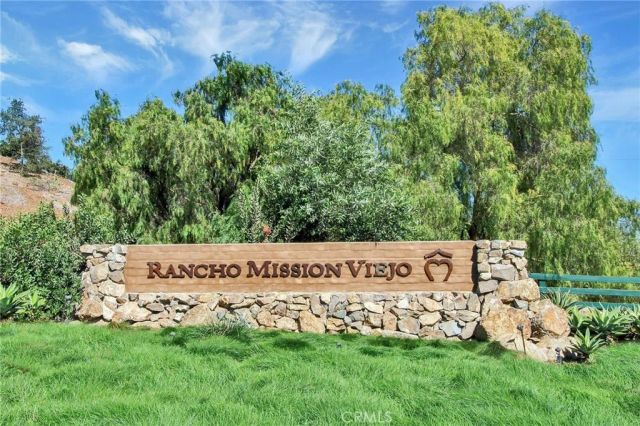 29 Ventada Street, Rancho Mission Viejo, CA 92694