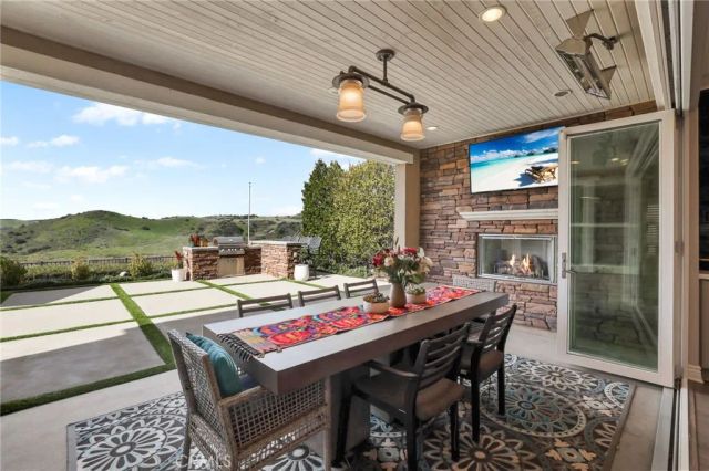 29 Ventada Street, Rancho Mission Viejo, CA 92694