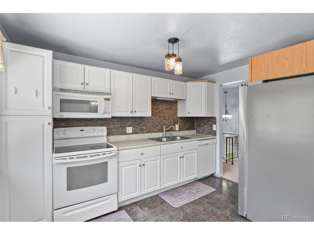7500 W Bails Ave, Lakewood, CO 80232