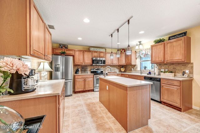 3272 Wreath Street, Melbourne, FL 32904