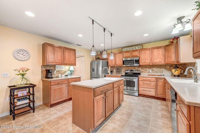 3272 Wreath Street, Melbourne, FL 32904