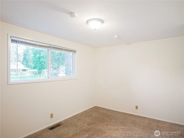 7825 189th Place SW, Edmonds, WA 98026