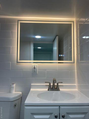 2754 Homan Place, Baldwin, NY 11510