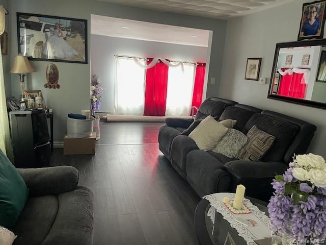 2754 Homan Place, Baldwin, NY 11510