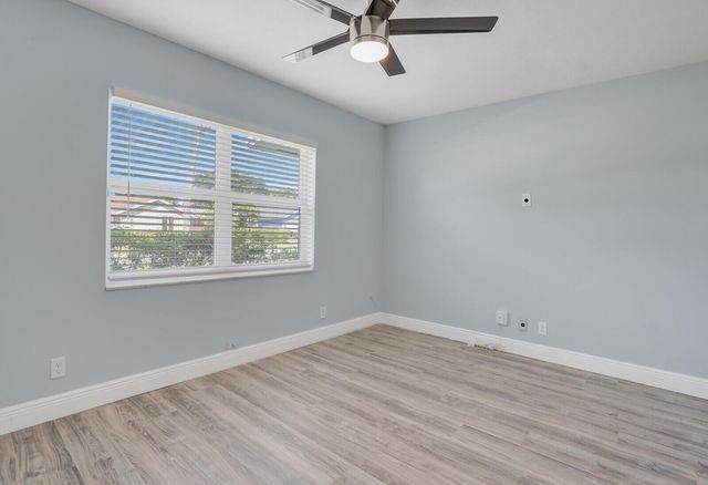 9540 Richmond Circle, Boca Raton, FL 33434