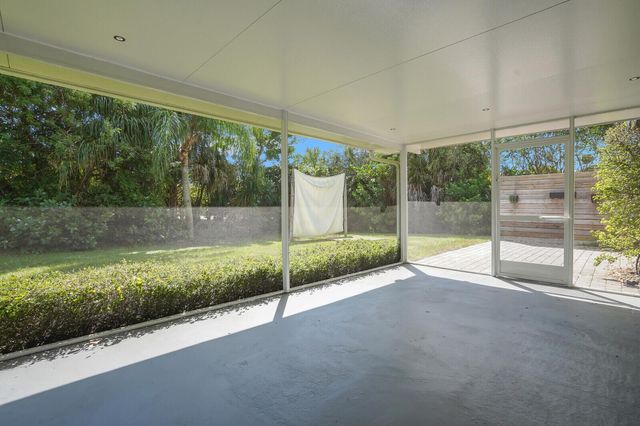 9540 Richmond Circle, Boca Raton, FL 33434
