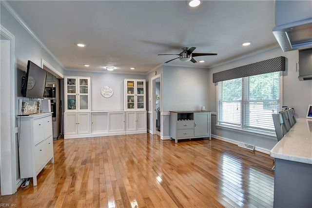 1537 Waterway CIR, Chesapeake, VA 23322