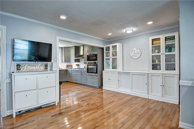 1537 Waterway CIR, Chesapeake, VA 23322