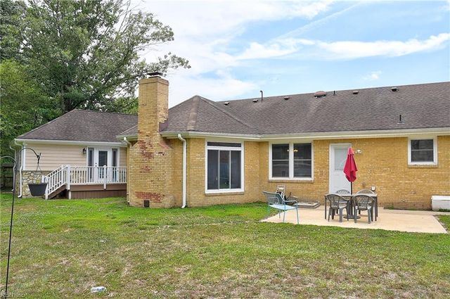1537 Waterway CIR, Chesapeake, VA 23322