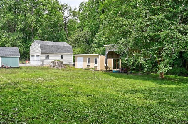 1537 Waterway CIR, Chesapeake, VA 23322