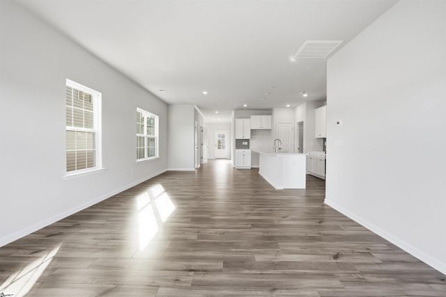 402 Rivergarden Drive, Travelers Rest, SC 29690