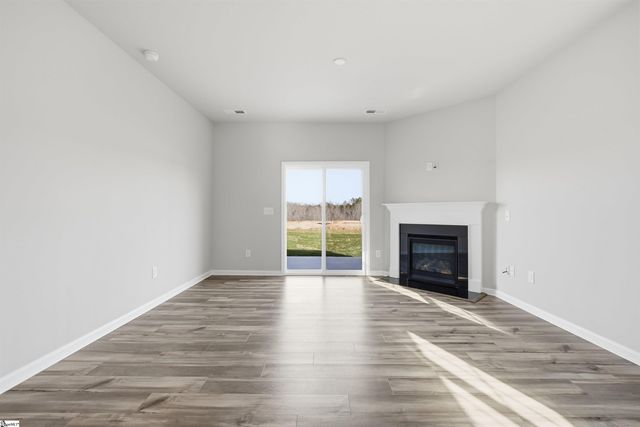 402 Rivergarden Drive, Travelers Rest, SC 29690