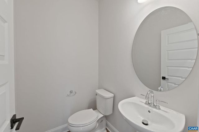 14 TALEN LN, Charlottesville, VA 22911