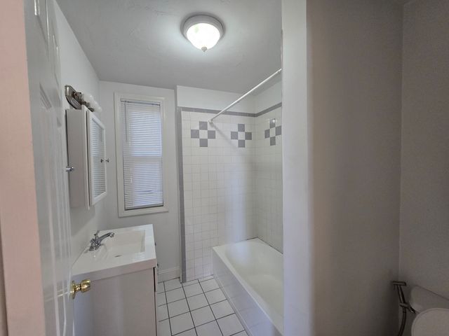 13 Bismarck St 1, Boston, MA 02130
