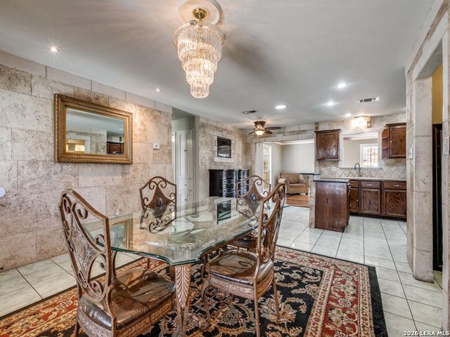 9334 Cliff Way St, San Antonio, TX 78250