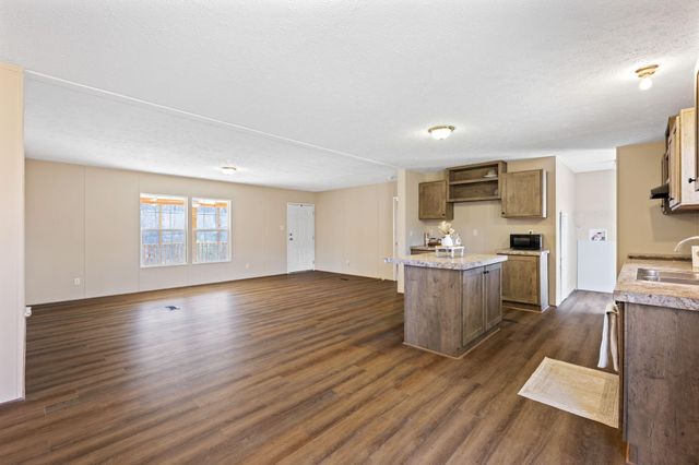 283 W Oakton Road, Lafayette, GA 30728