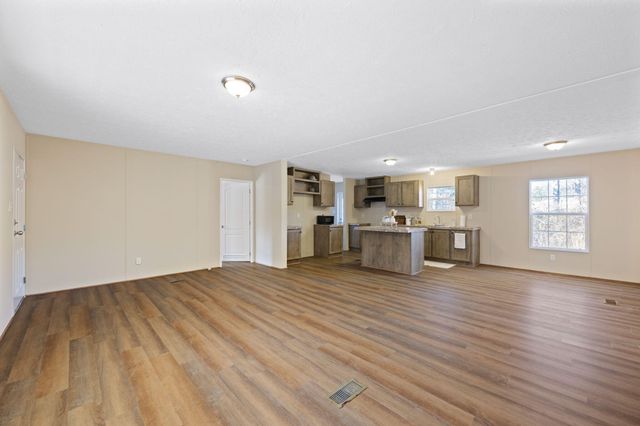 283 W Oakton Road, Lafayette, GA 30728