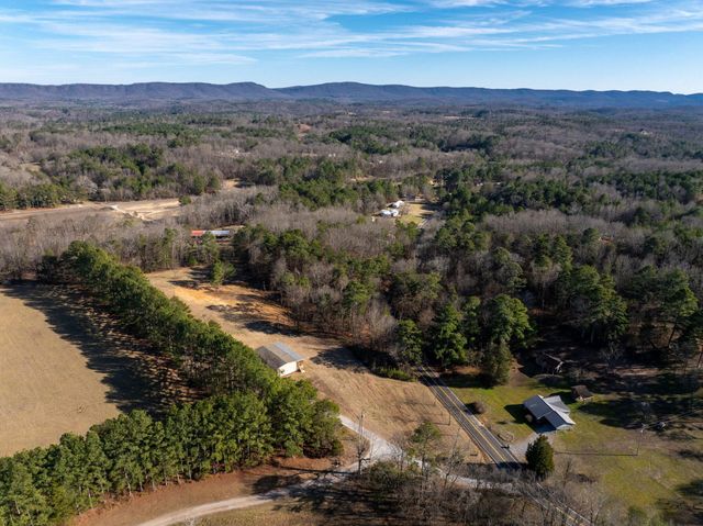 283 W Oakton Road, Lafayette, GA 30728