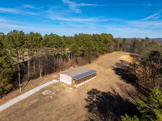 283 W Oakton Road, Lafayette, GA 30728